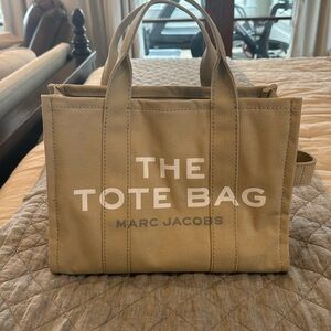 Marc Jacobs tote bag